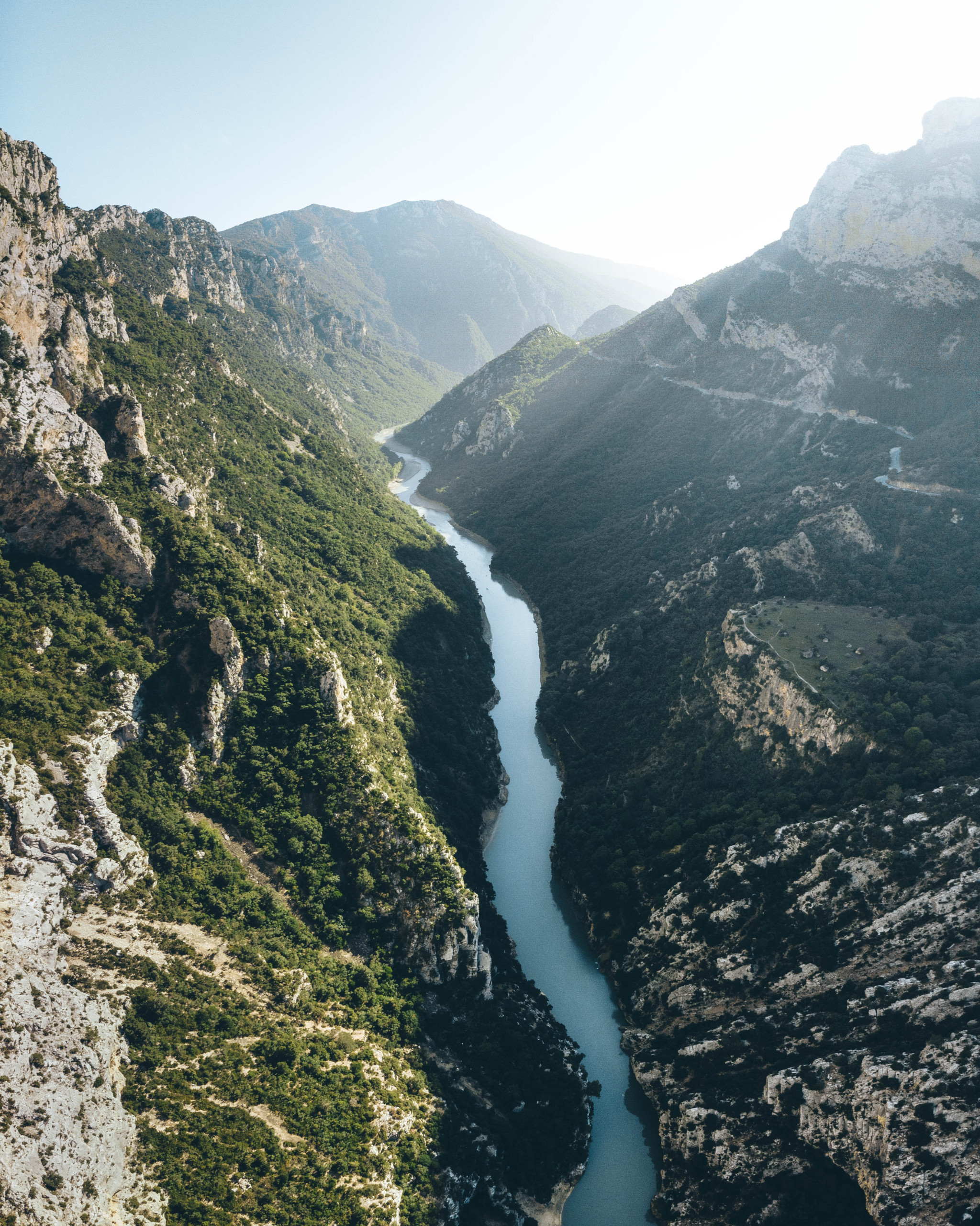 //danieltomba.com/wp-content/uploads/2020/France/DJI_0198-Pano-scaled.jpg